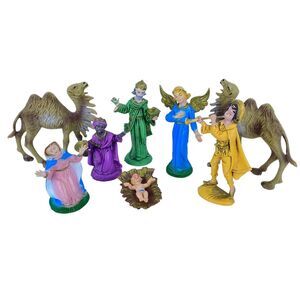 Vintage Nativity Figures Resin Plastic Made In Italy Set of 8 Christmas